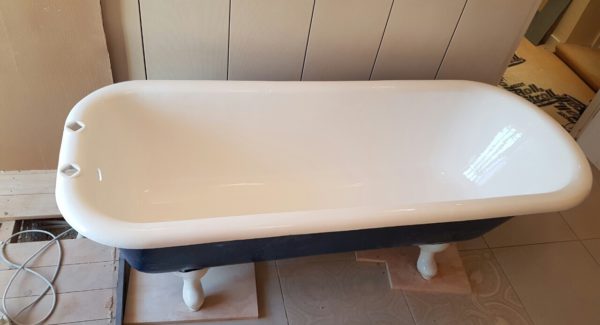 Before – after photos - The Bath Resurfacing Specialist Shine a Bath! Before – after photos - The Bath Resurfacing Specialist Shine a Bath!